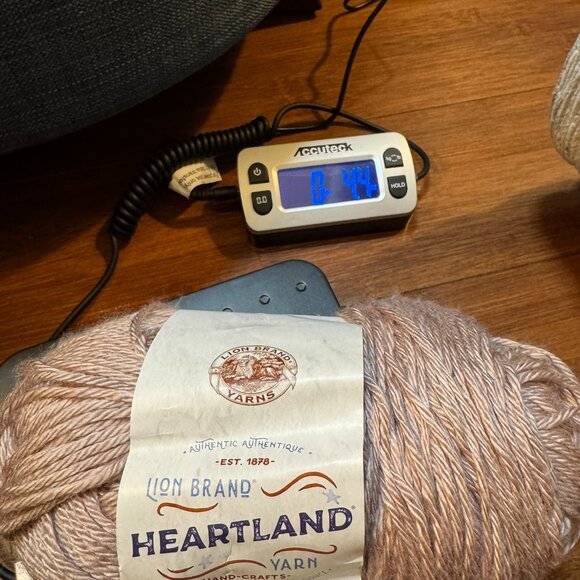1 Partial Skein Lion Brand Heartland Yarn - Wolf Trap - Picture 2 of 5